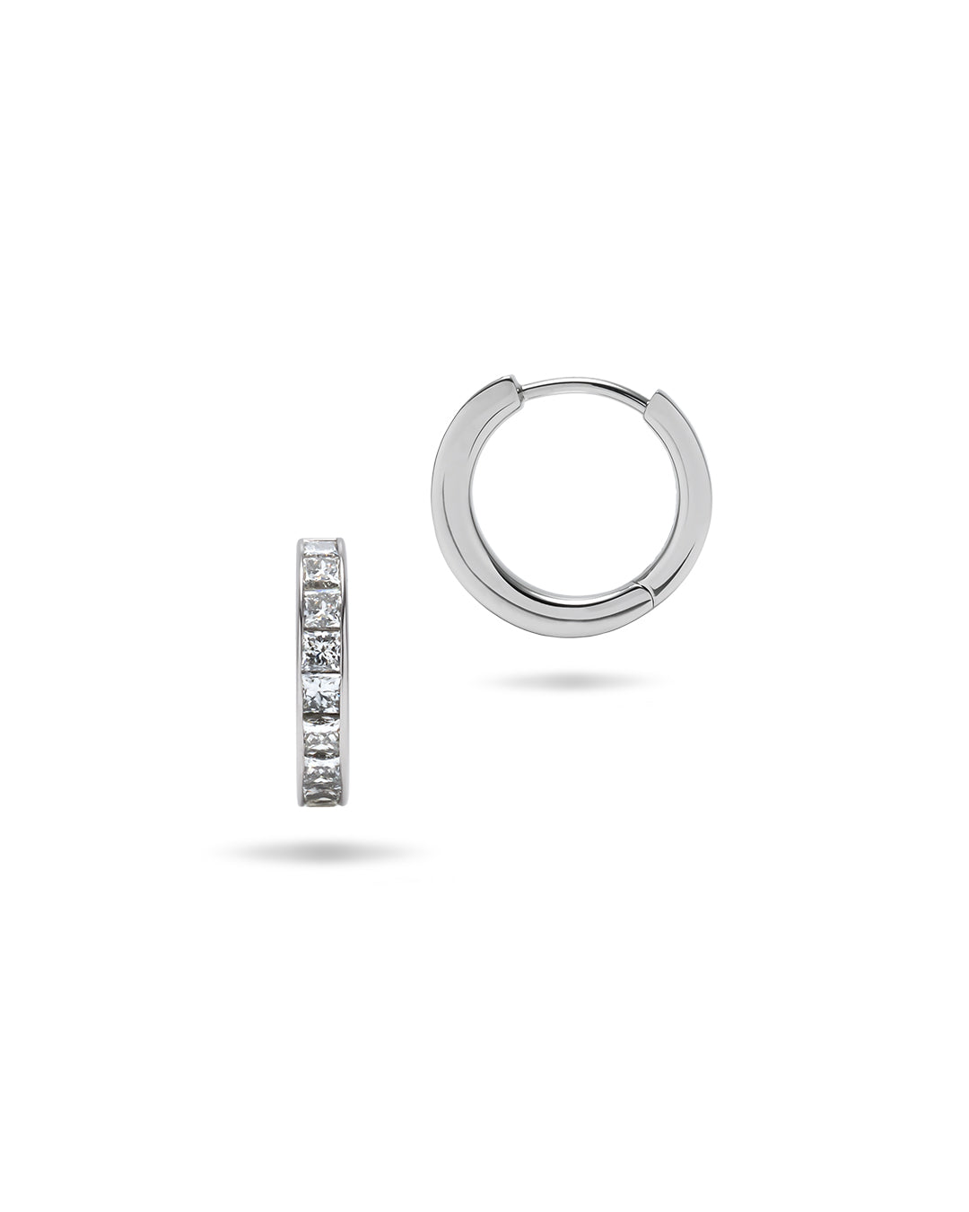 0.3ct ダイヤモンド フープピアス /プリンセスカット