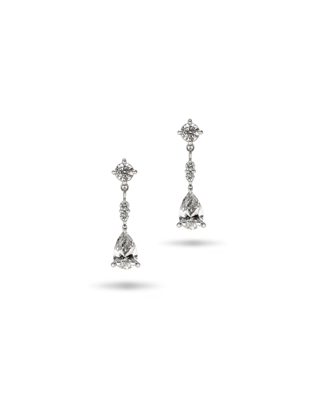<water× light> pair shape pierce