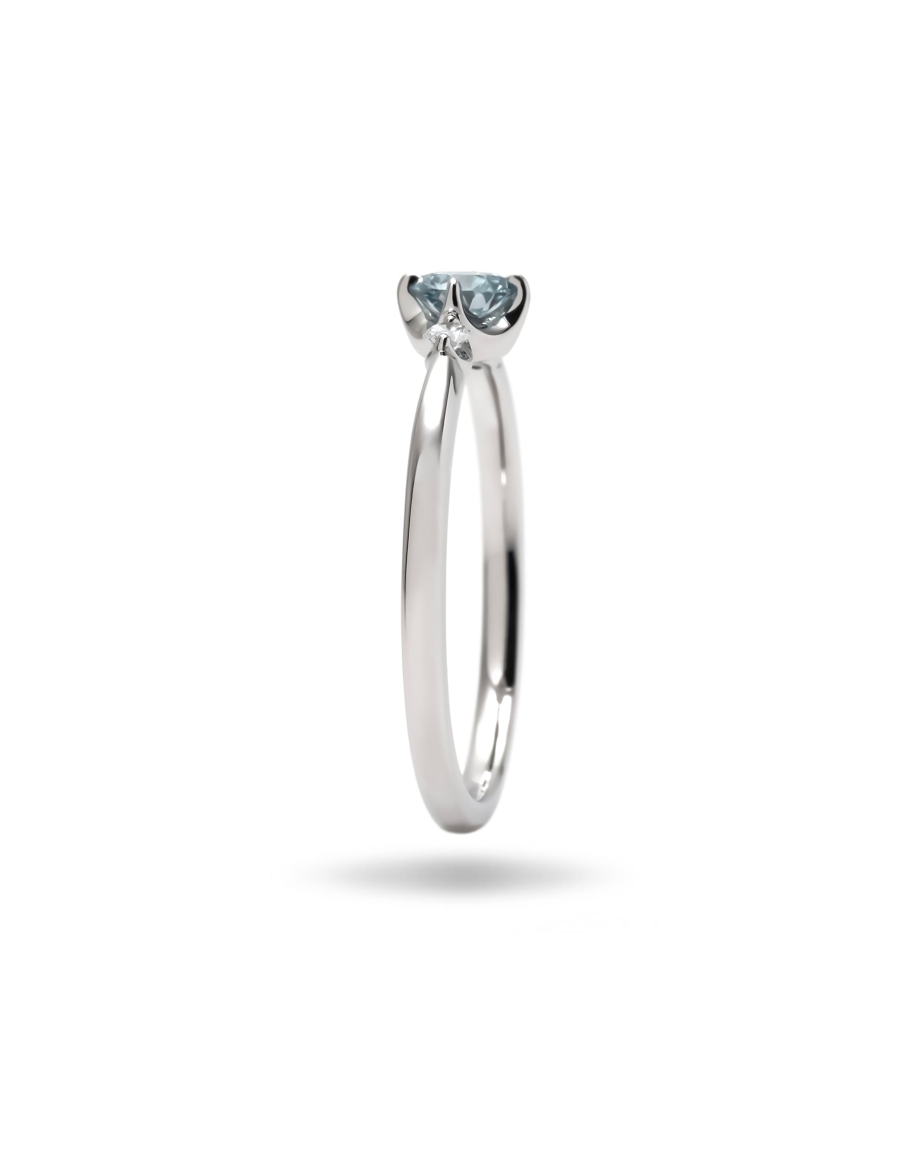 <water×light> 0.2ct ring(Agua Blue)
