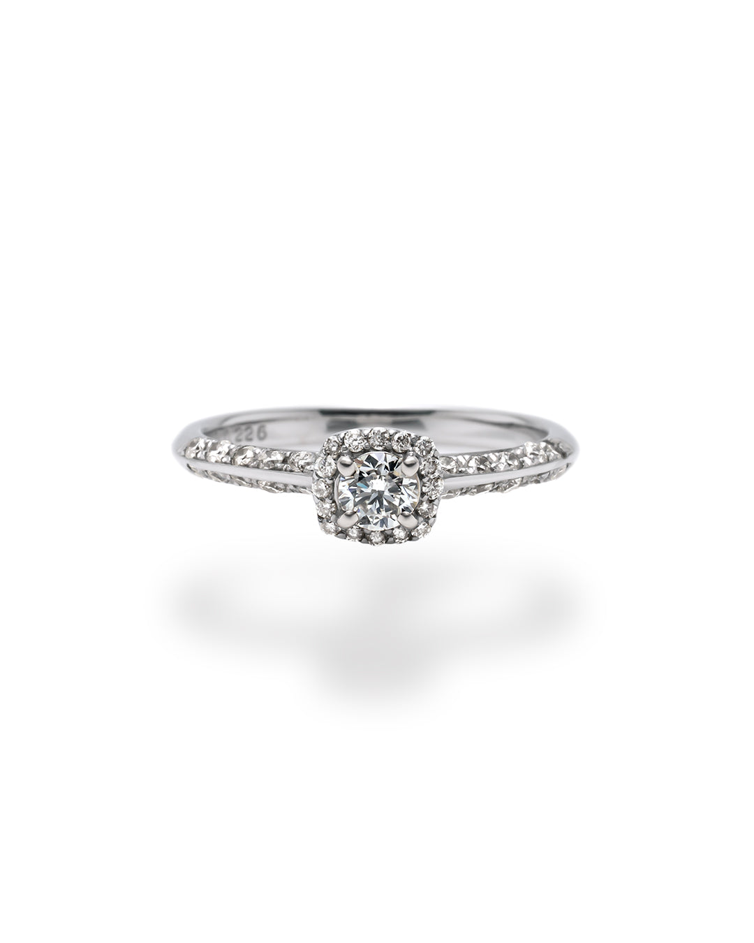 0.35ct Square Veil ring